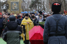 Перезахоронение останков солдат в ст. Старокорсунской